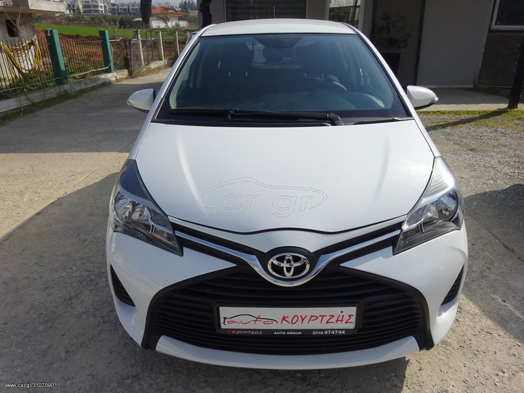 TOYOTA YARIS 2017
