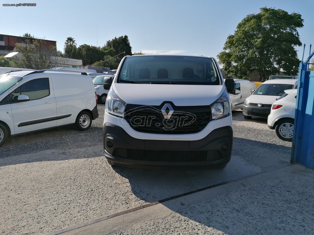 RENAULT TRAFIC  2016