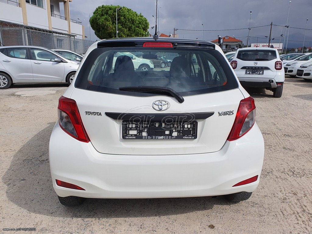 TOYOTA YARIS 2013