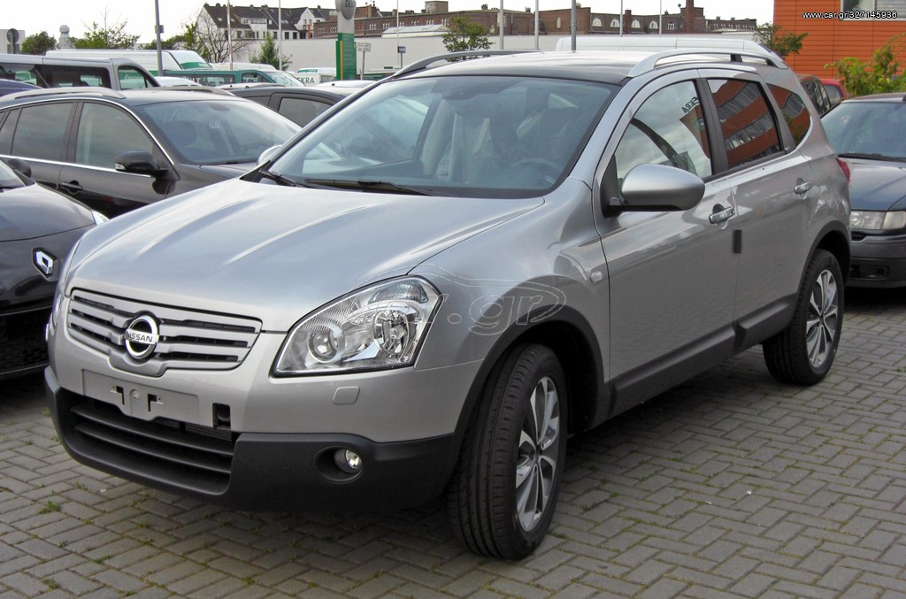 NISSAN  2009