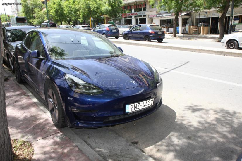 TESLA MODEL 3  2021