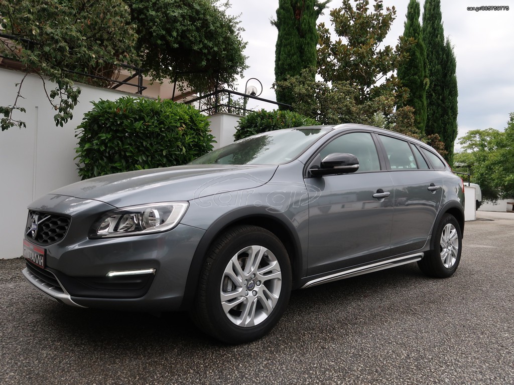 VOLVO V60 CROSS COUNTRY 2018