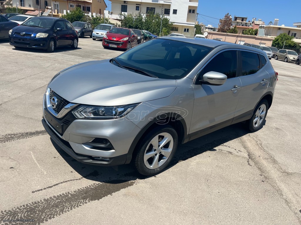 NISSAN QASHQAI 2018