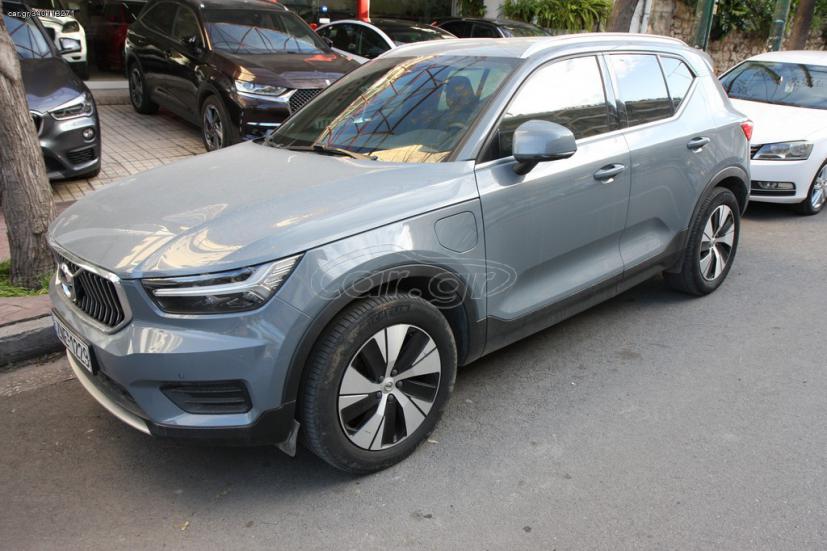 VOLVO XC 40 2021