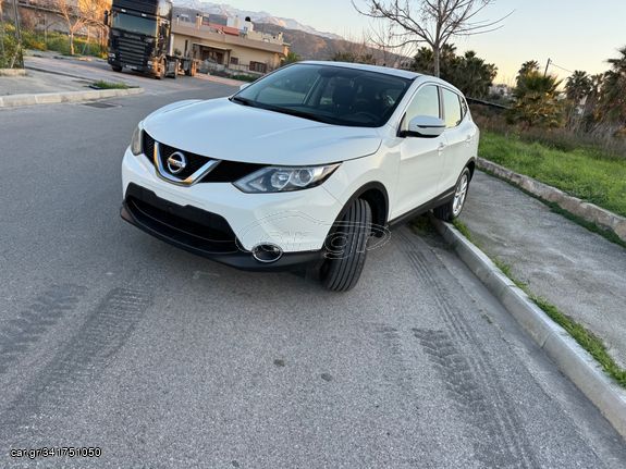 NISSAN QASHQAI 2018