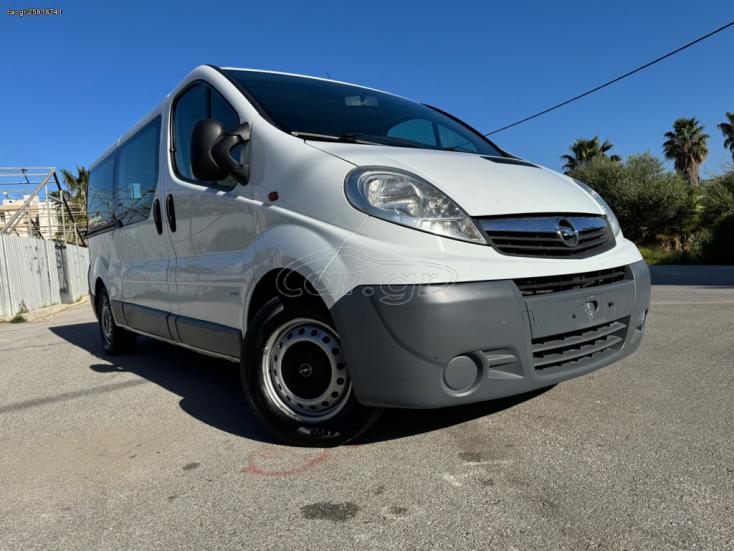 OPEL VIVARO 2014