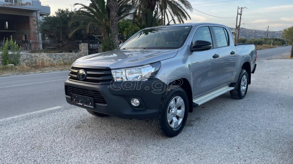 TOYOTA HILUX 2018