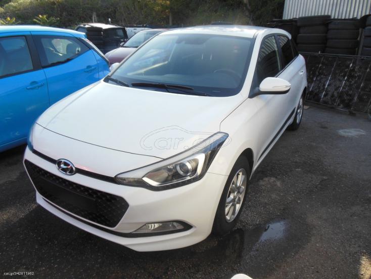 HYUNDAI i20 2016