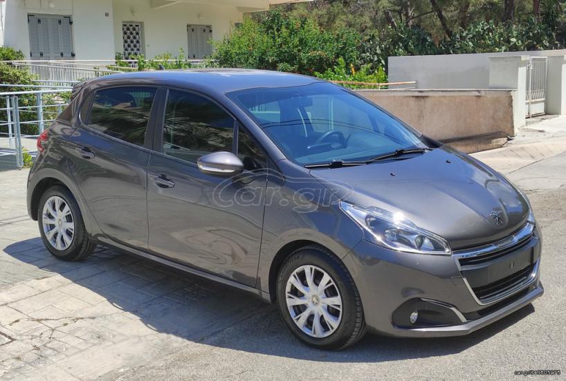 PEUGEOT 208 2019