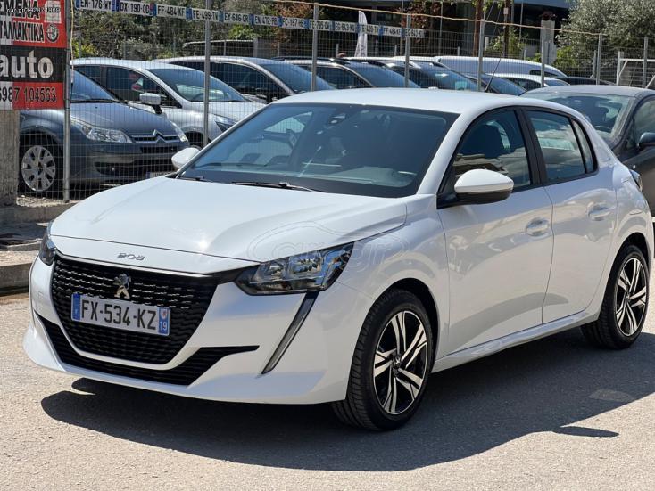 PEUGEOT 208 2021