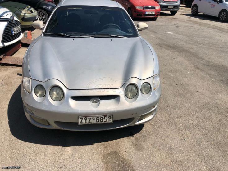 HYUNDAI COUPE 2001