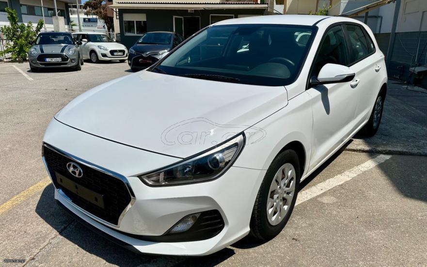 HYUNDAI i30 2019