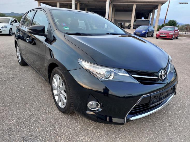 TOYOTA AURIS 2014