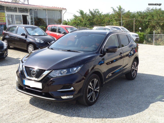 NISSAN QASHQAI 2018