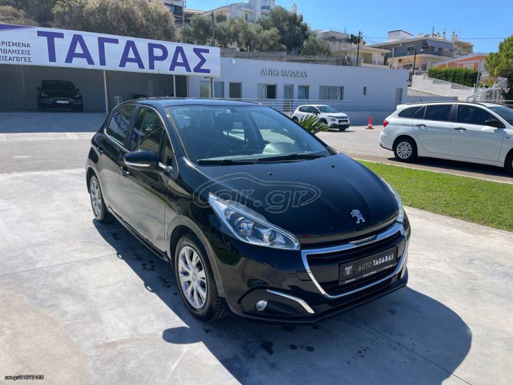 PEUGEOT 208 2018