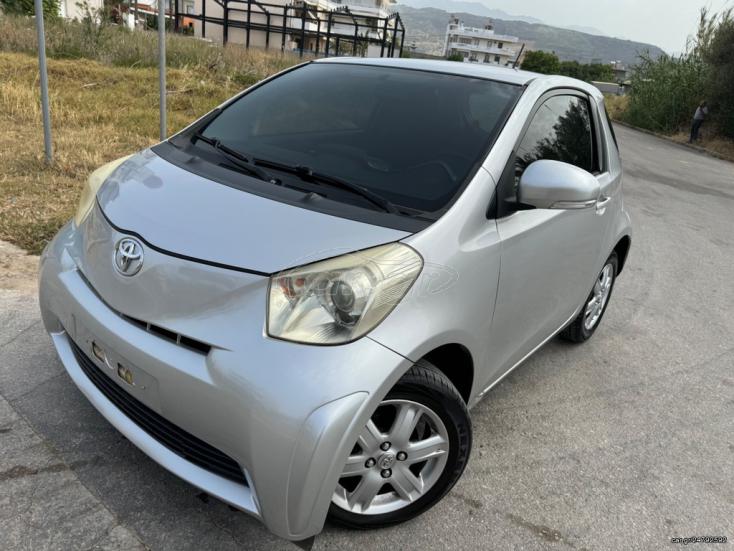 TOYOTA iQ 2010