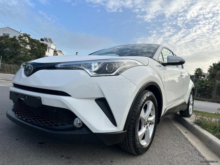 TOYOTA C-HR  2018