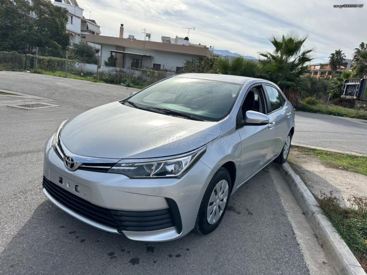 TOYOTA COROLLA 2018