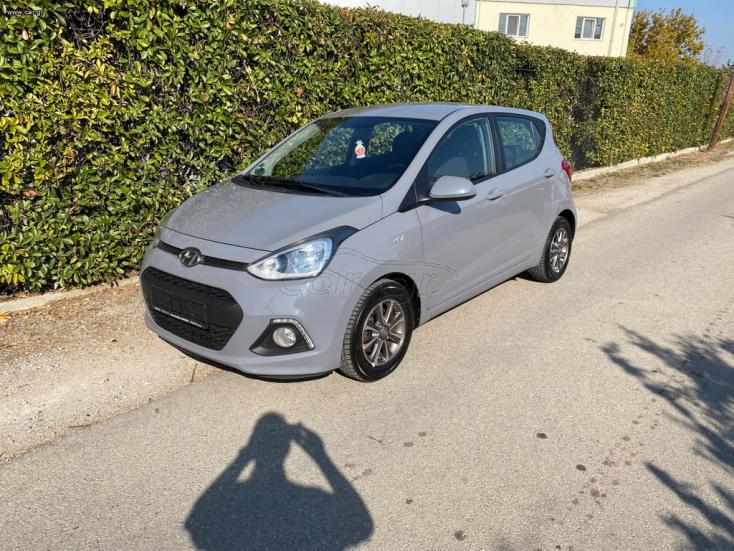 HYUNDAI i10 2015