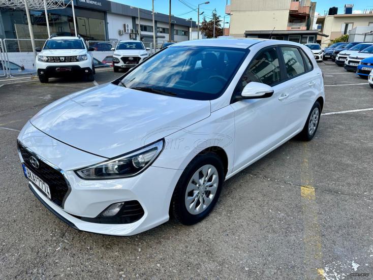 HYUNDAI i30 2019