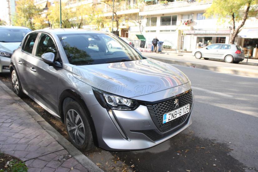 PEUGEOT 208 2020