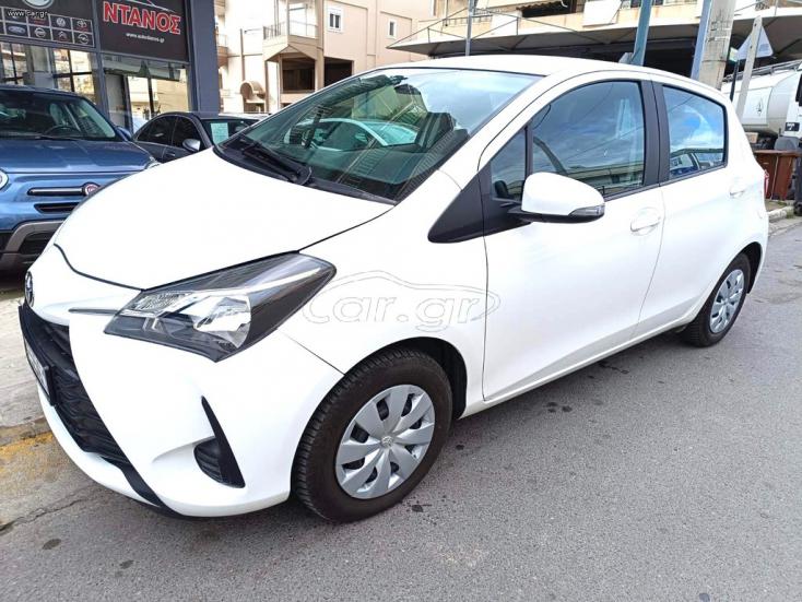 TOYOTA YARIS 2020