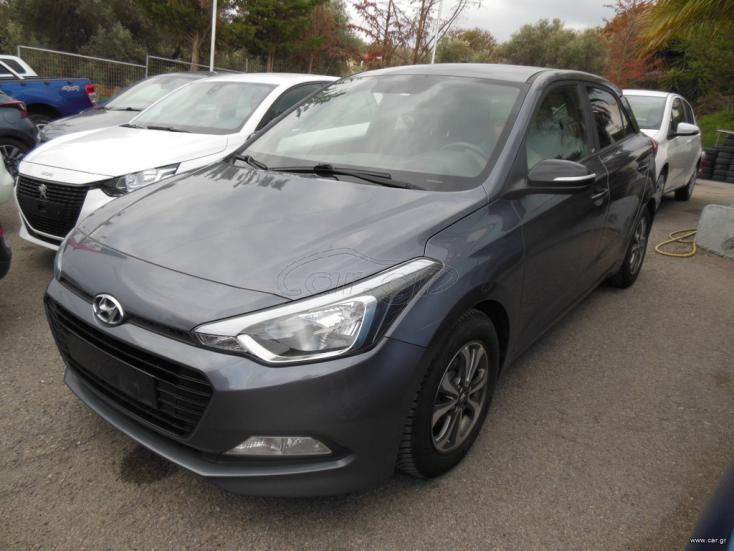 HYUNDAI i20 2018