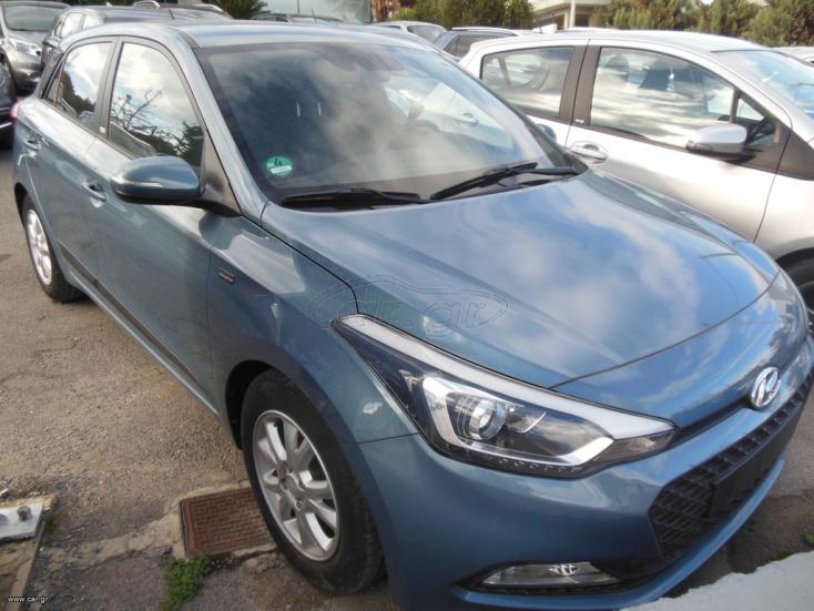 HYUNDAI i20 2016