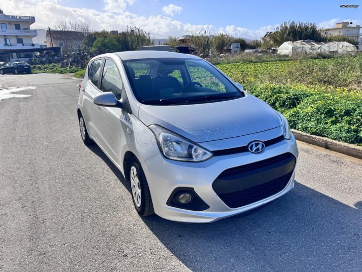 HYUNDAI i10 2016