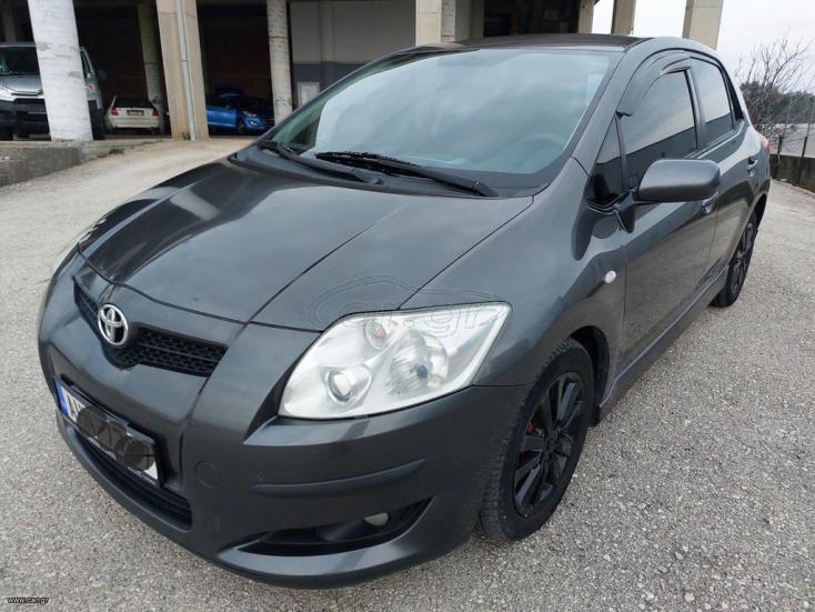 TOYOTA AURIS 2009