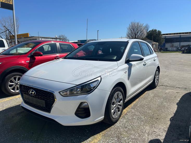 HYUNDAI i30 2018