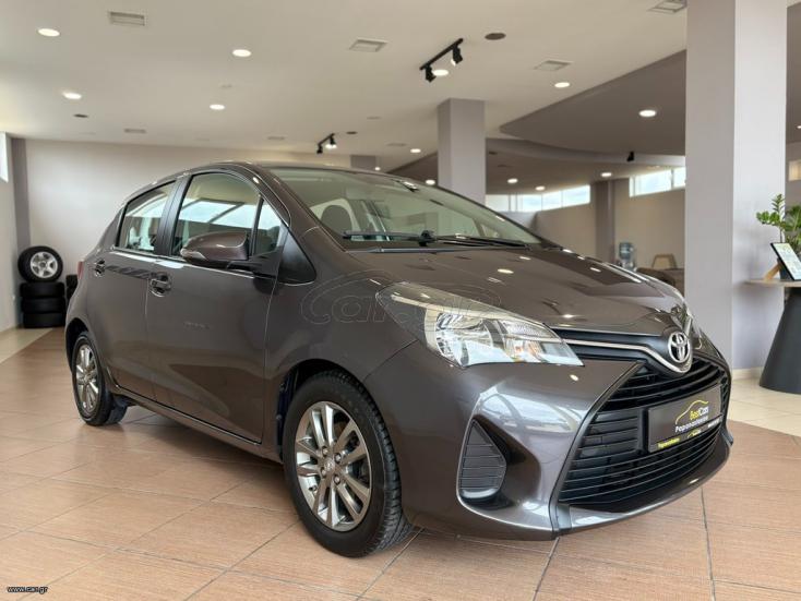 TOYOTA YARIS 2015