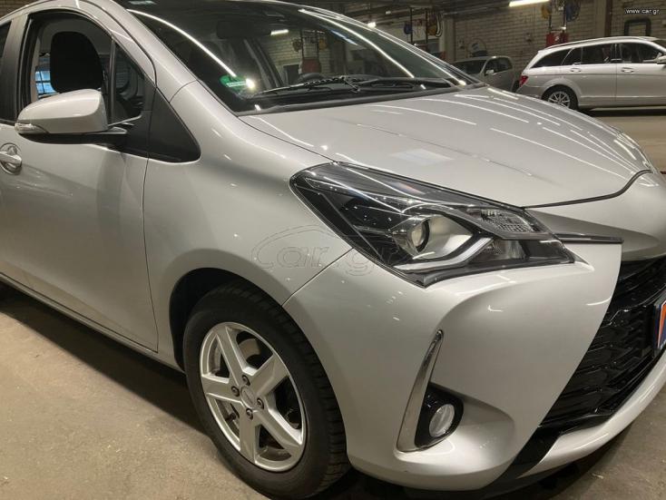 TOYOTA YARIS 2017