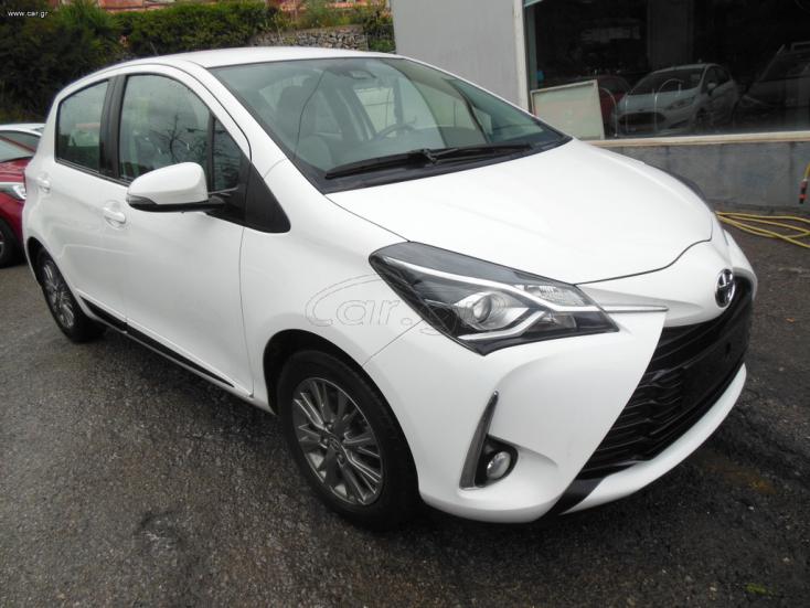 TOYOTA YARIS 2017