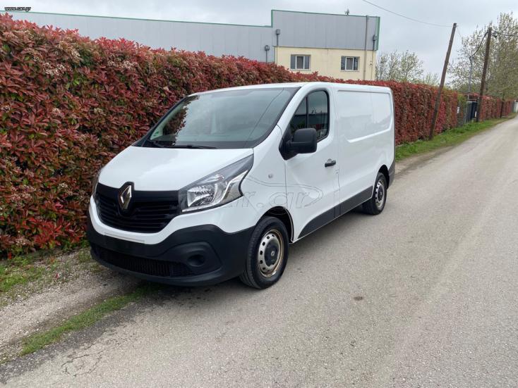 RENAULT TRAFIC  2018