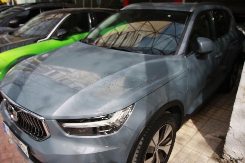 VOLVO XC 40 2021
