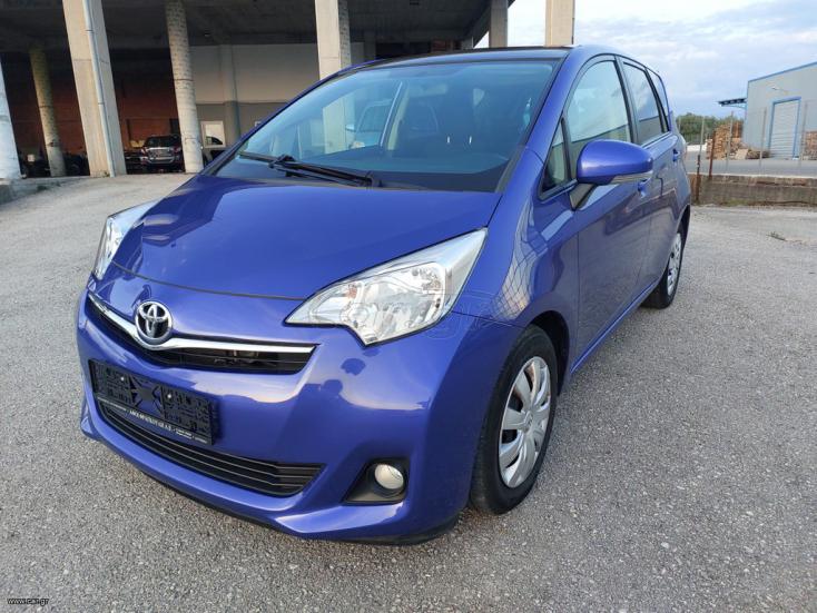 TOYOTA VERSO-S 2012