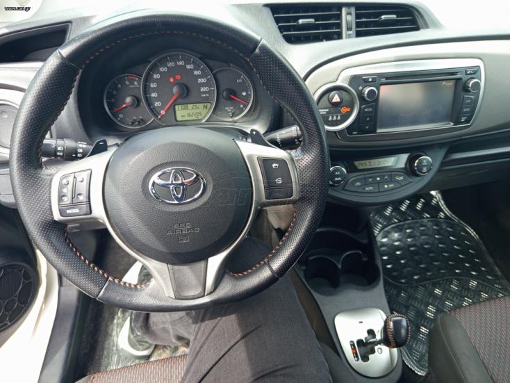 TOYOTA YARIS 2013