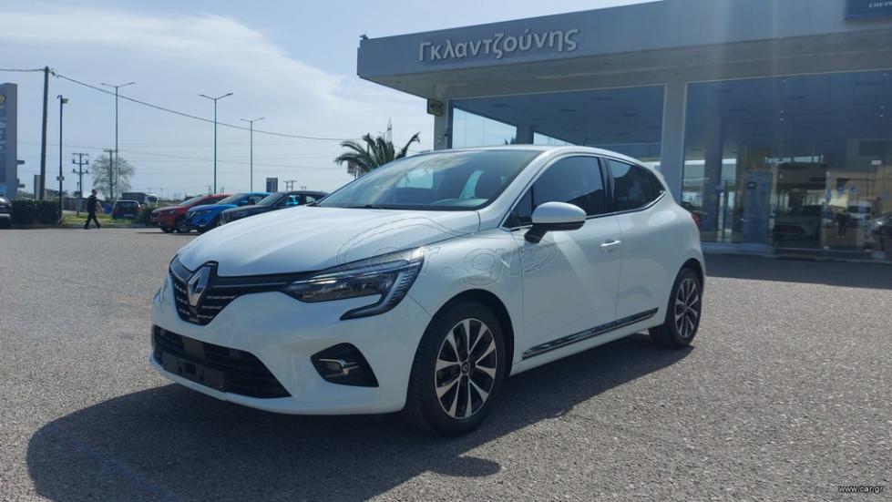 RENAULT CLIO 2021