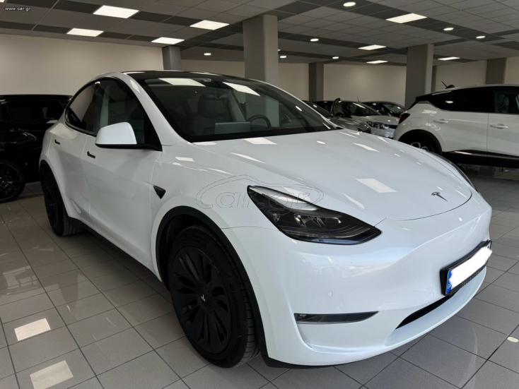 TESLA  2022