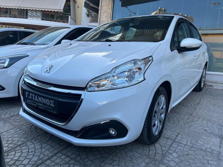PEUGEOT 208 2019