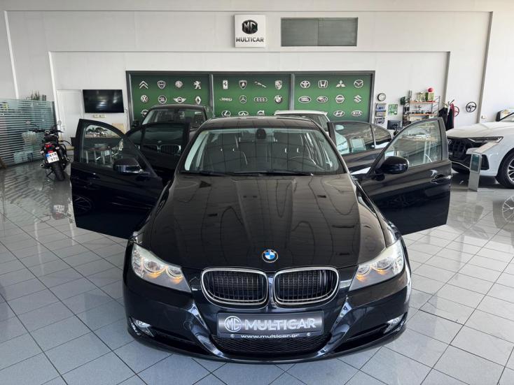 BMW 320 2011