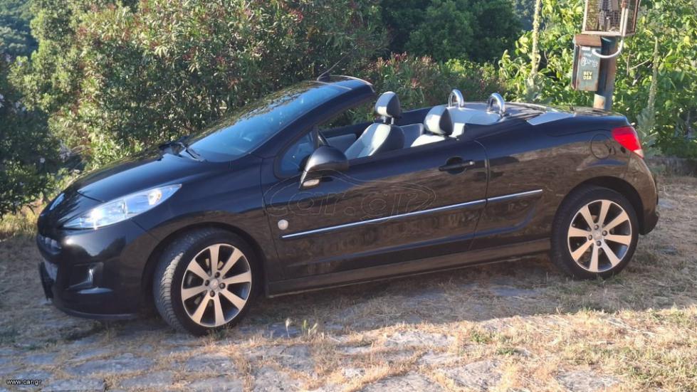 PEUGEOT 207 2012