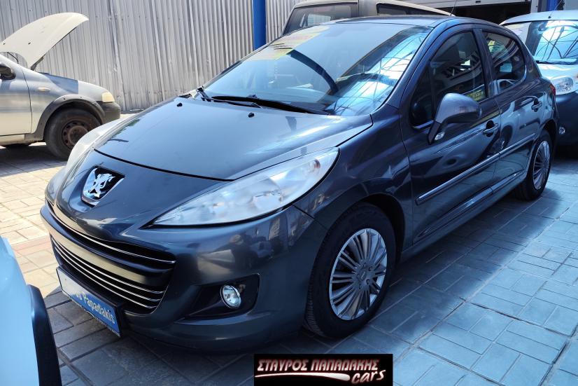 PEUGEOT 207 2010