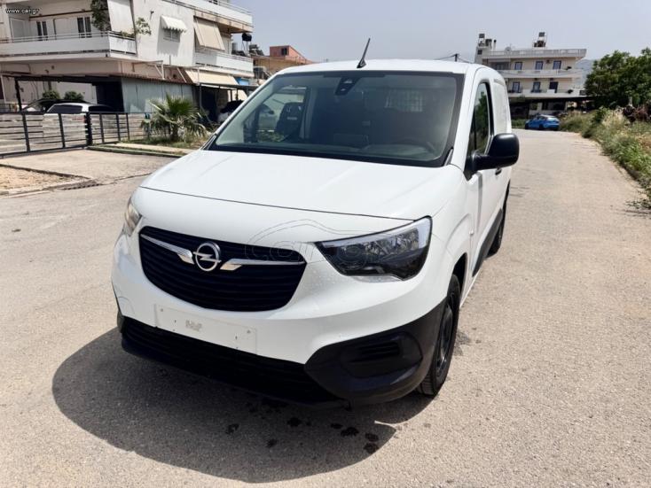 OPEL COMBO 2022