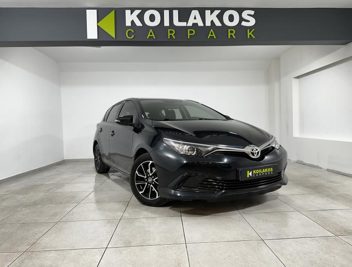 TOYOTA AURIS 2015