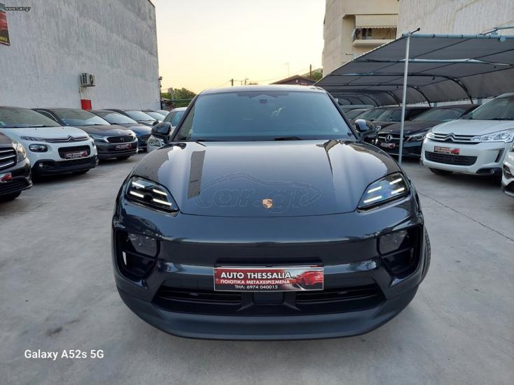PORSCHE MACAN 2025