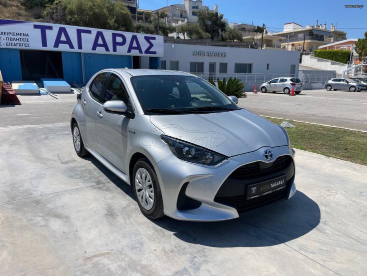TOYOTA YARIS 2021