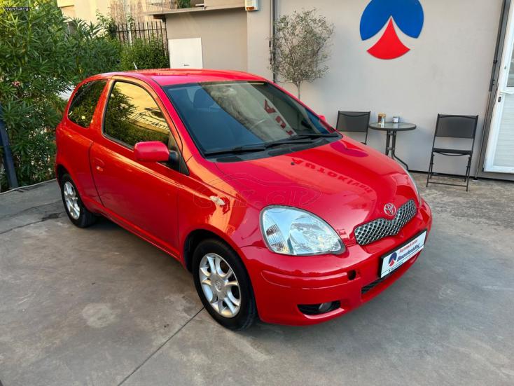 TOYOTA YARIS 2004