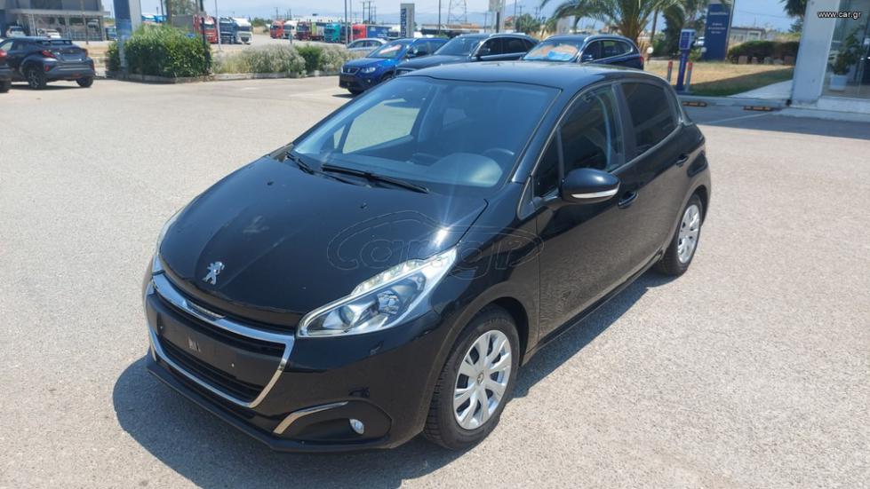 PEUGEOT 208 2017